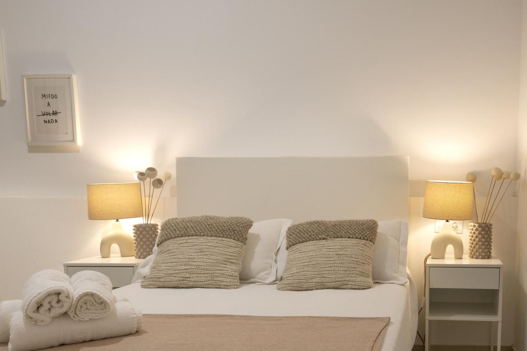 Apartamentos La Tahona กาดิซ ภายนอก รูปภาพ