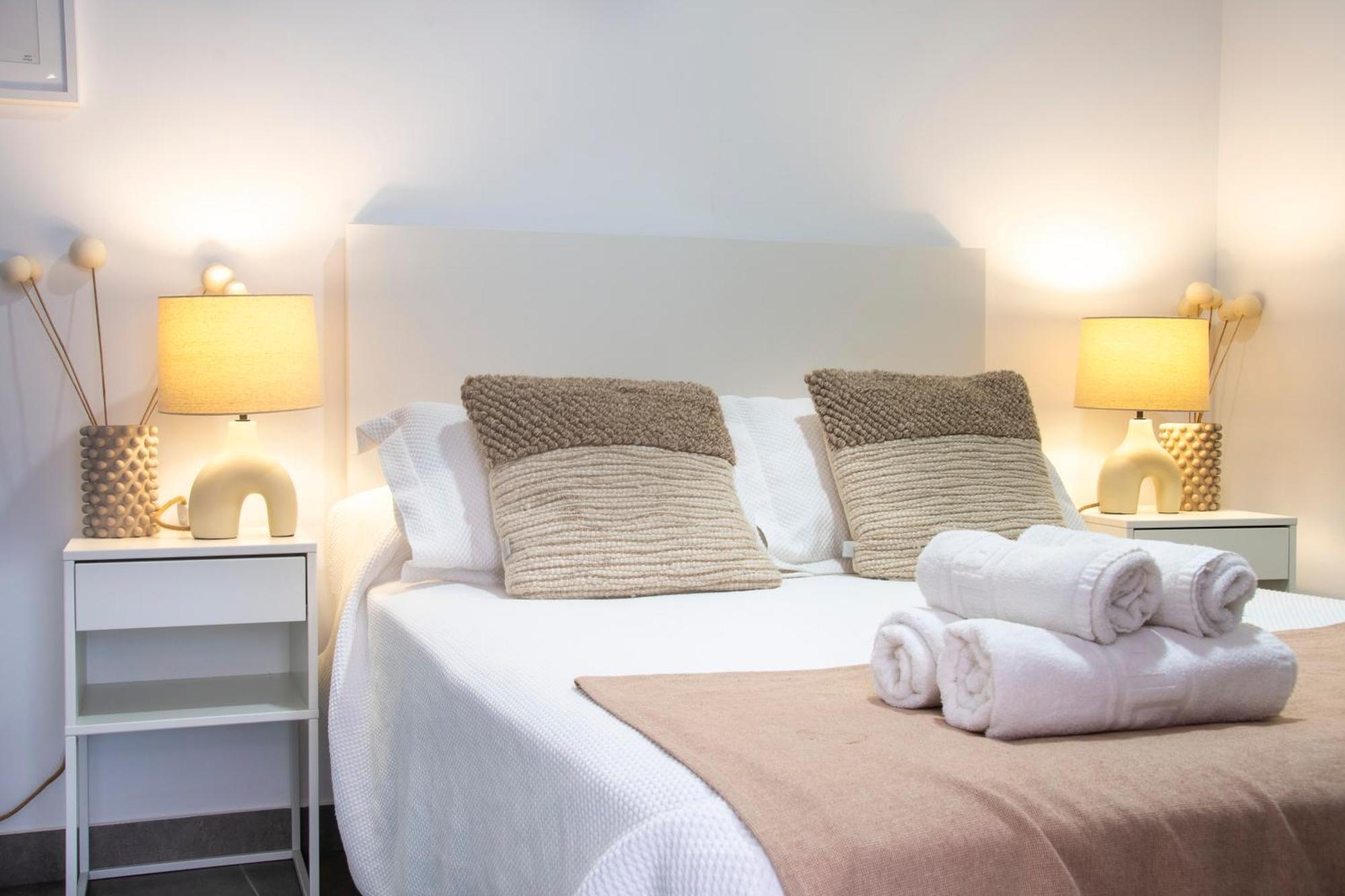 Apartamentos La Tahona กาดิซ ภายนอก รูปภาพ