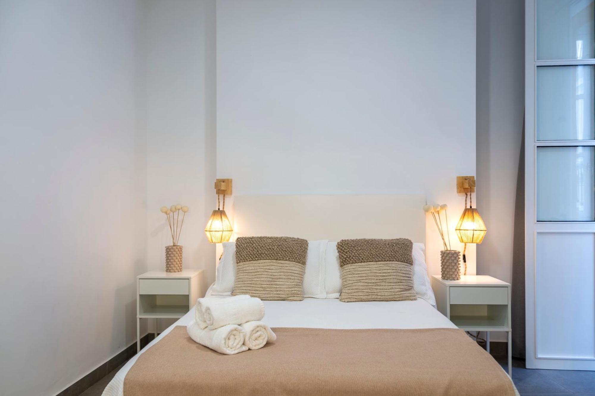Apartamentos La Tahona กาดิซ ภายนอก รูปภาพ