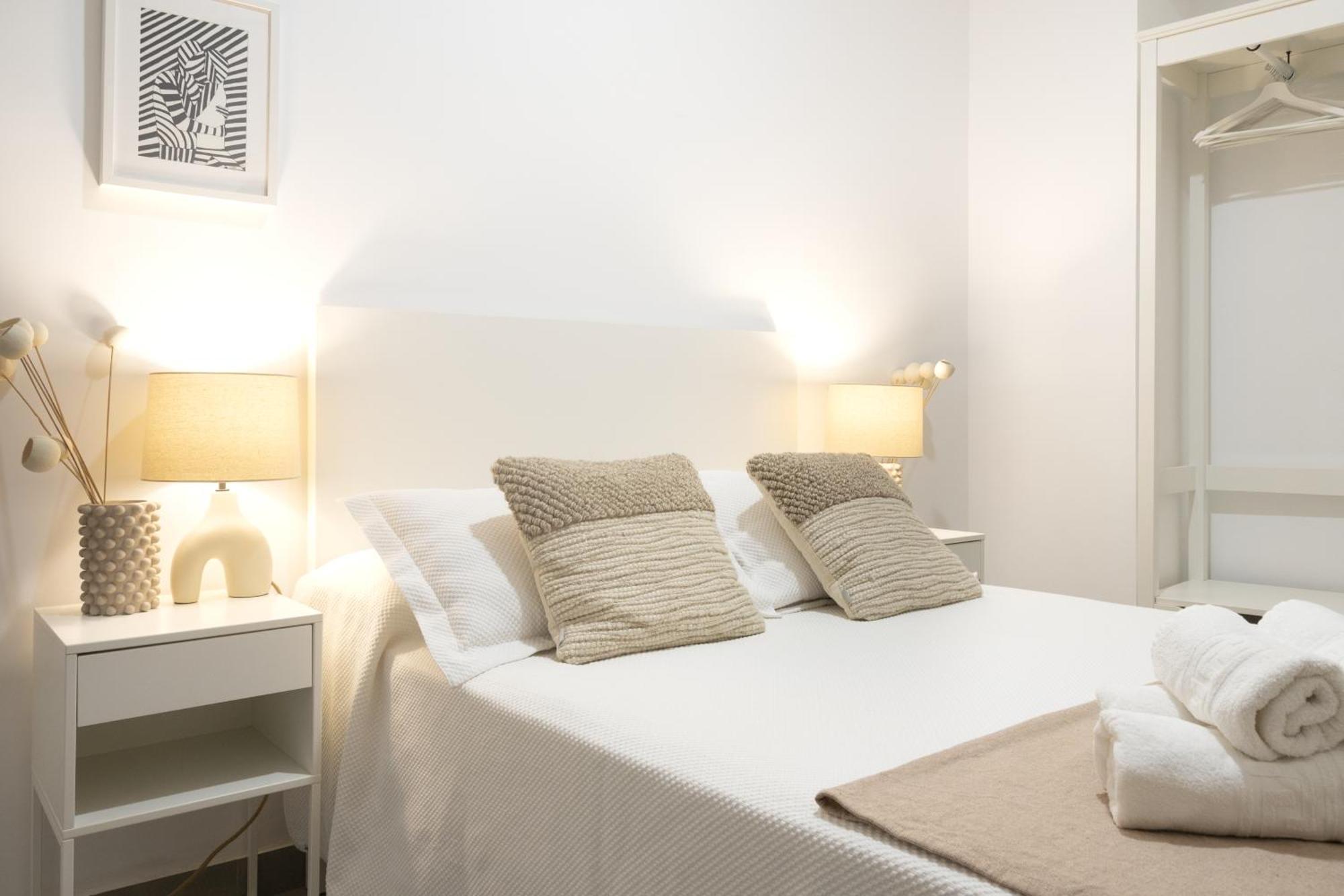 Apartamentos La Tahona กาดิซ ภายนอก รูปภาพ