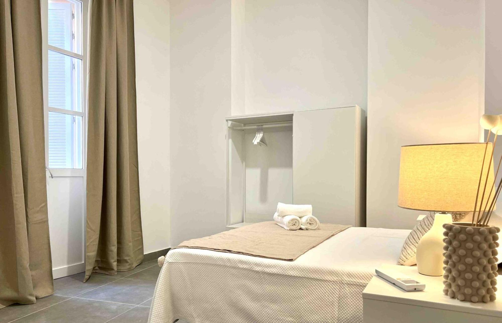 Apartamentos La Tahona กาดิซ ภายนอก รูปภาพ